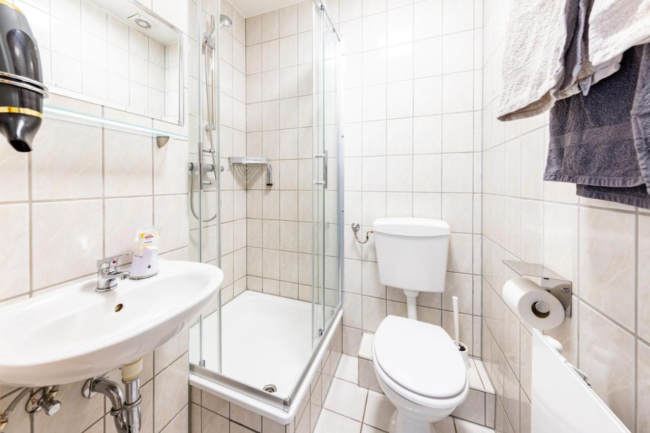 Pension & Gaststaette Zur Salzgrube Sondershausen Exteriör bild